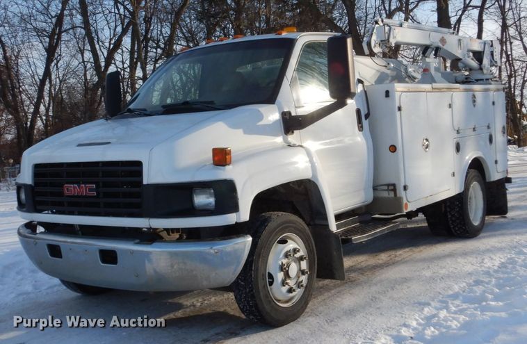 image for item FU9064 2009 Chevrolet C5500 service truck