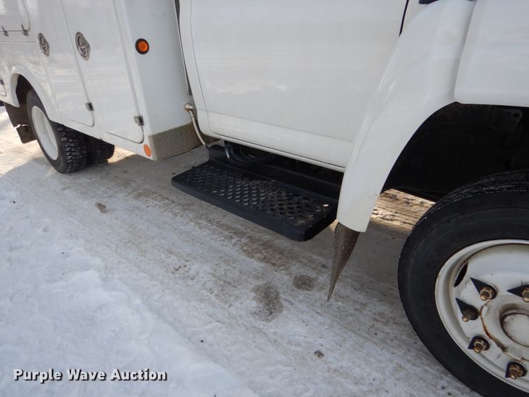 image for item FU9064 2009 Chevrolet C5500 service truck