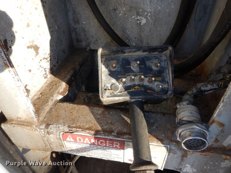 image for item FU9064 2009 Chevrolet C5500 service truck