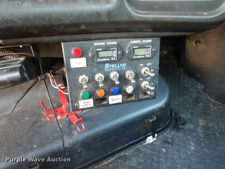 image for item FU9064 2009 Chevrolet C5500 service truck