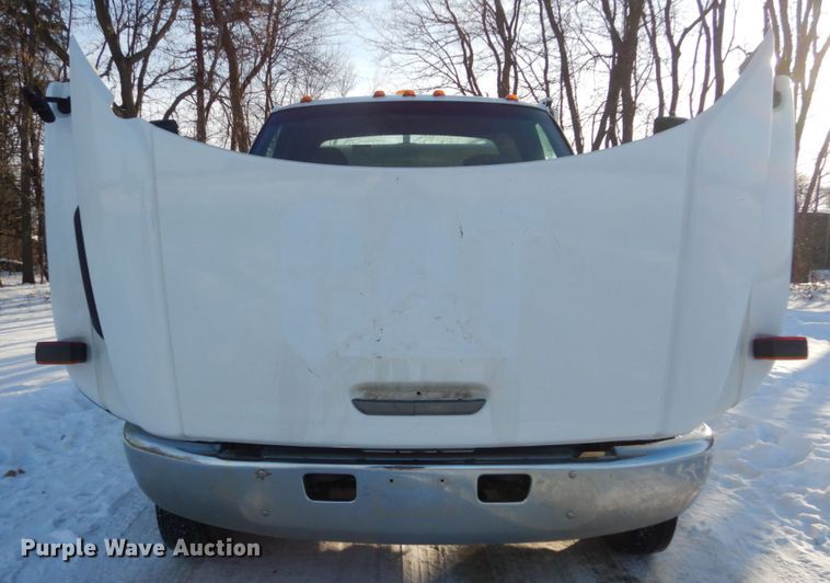 image for item FU9064 2009 Chevrolet C5500 service truck