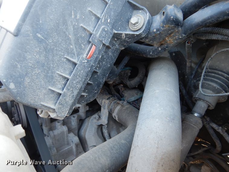 image for item FU9064 2009 Chevrolet C5500 service truck