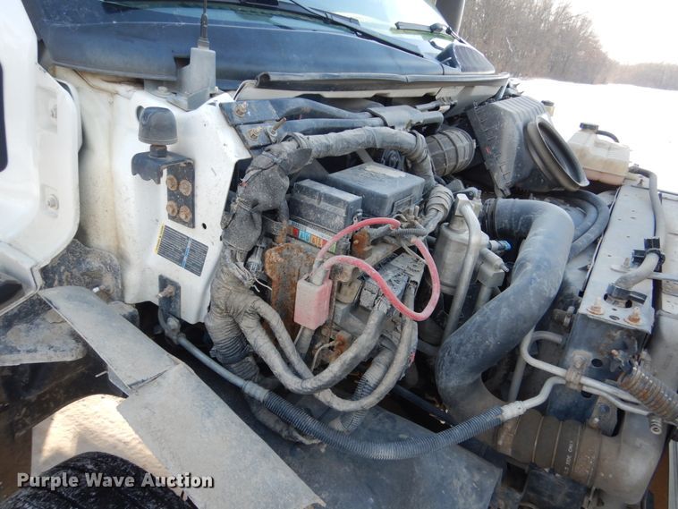 image for item FU9064 2009 Chevrolet C5500 service truck