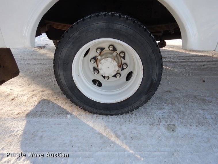 image for item FU9064 2009 Chevrolet C5500 service truck