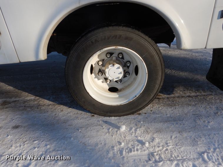 image for item FU9064 2009 Chevrolet C5500 service truck