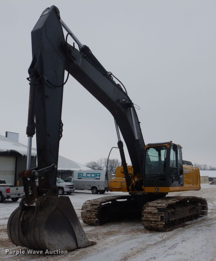image for item FU9143 2007 John Deere 350D LC excavator