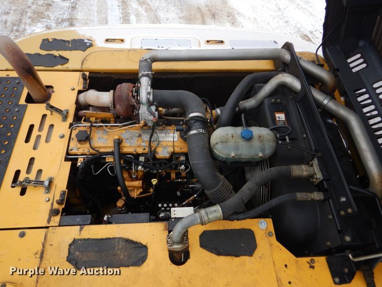 image for item FU9143 2007 John Deere 350D LC excavator