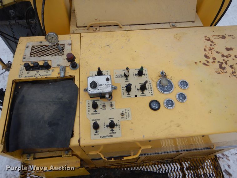 image for item FU9146 Puckett SF890 curb machine