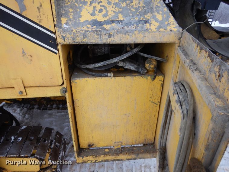 image for item FU9146 Puckett SF890 curb machine