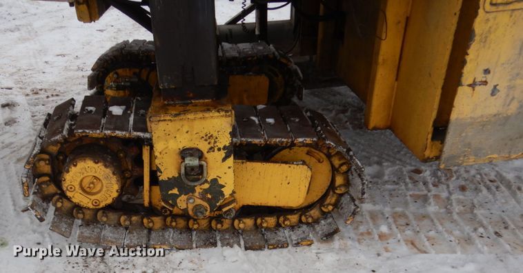 image for item FU9146 Puckett SF890 curb machine