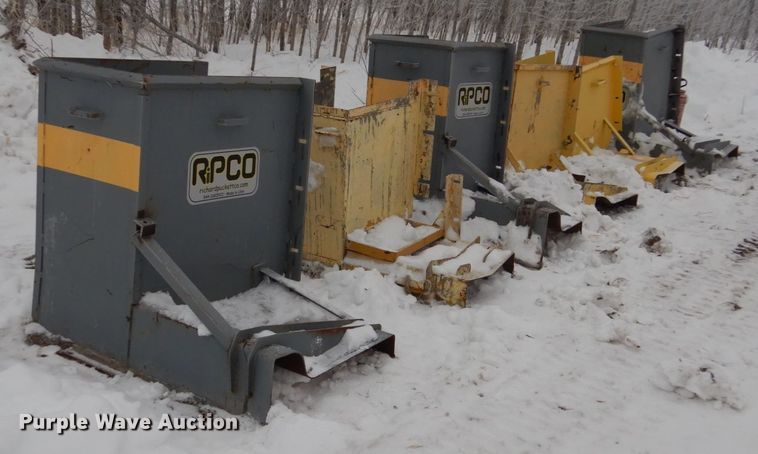 image for item FU9146 Puckett SF890 curb machine