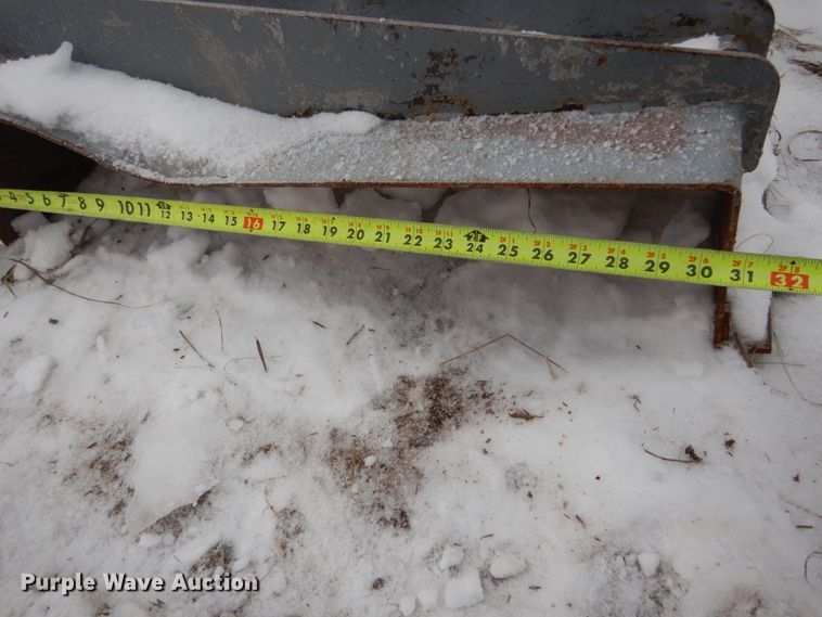 image for item FU9146 Puckett SF890 curb machine