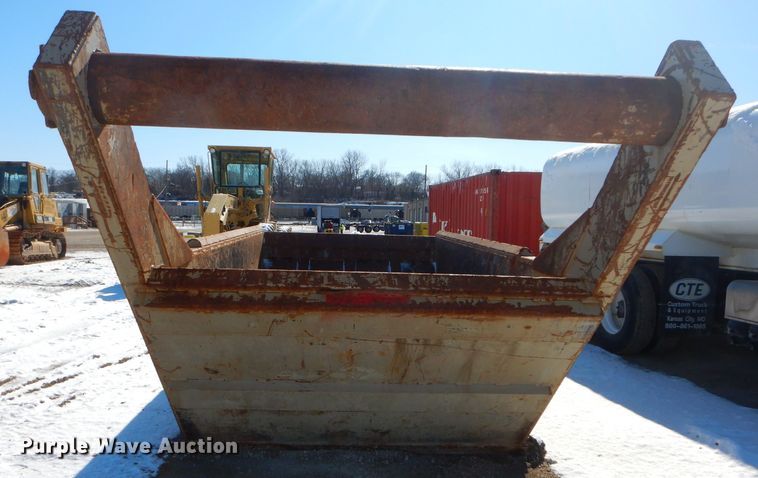 image for item FY9004 Bedding box