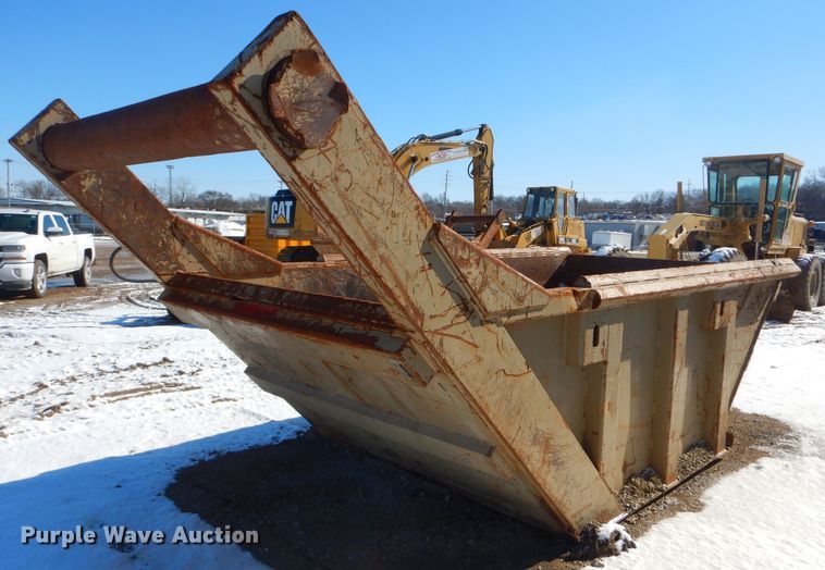 image for item FY9004 Bedding box