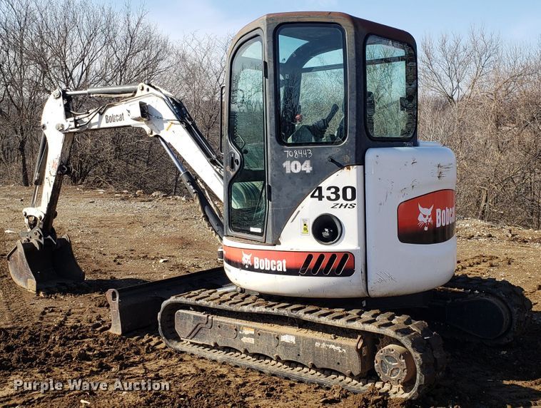 image for item GA9477 2003 Bobcat 430 ZHS mini excavator