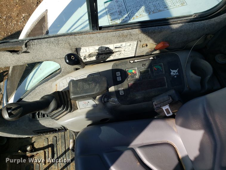 image for item GA9477 2003 Bobcat 430 ZHS mini excavator