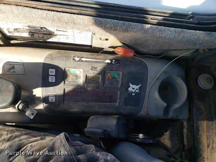 image for item GA9477 2003 Bobcat 430 ZHS mini excavator