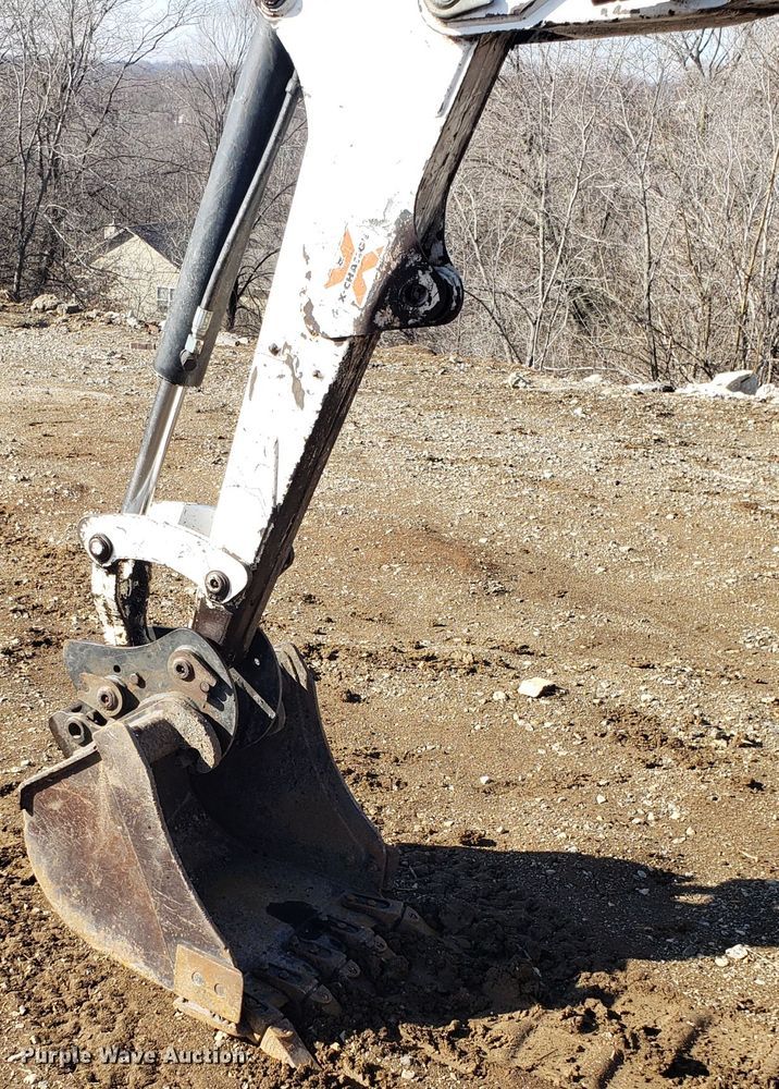 image for item GA9477 2003 Bobcat 430 ZHS mini excavator