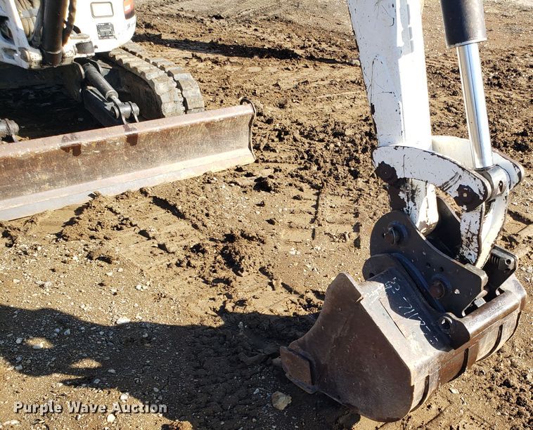 image for item GA9477 2003 Bobcat 430 ZHS mini excavator