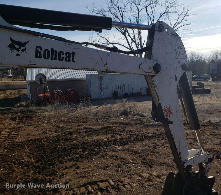 image for item GA9477 2003 Bobcat 430 ZHS mini excavator