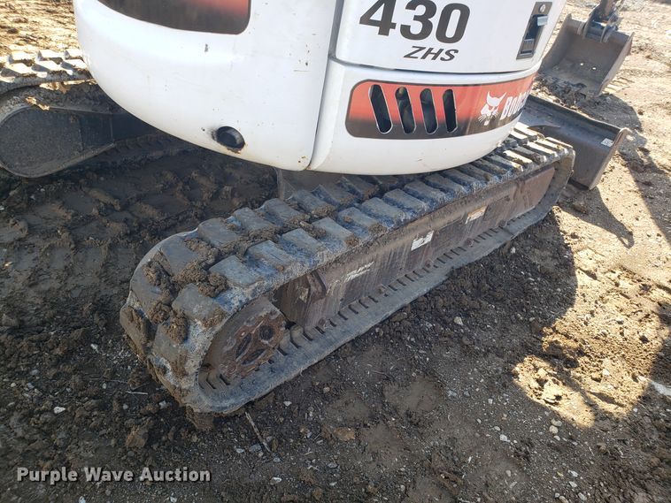 image for item GA9477 2003 Bobcat 430 ZHS mini excavator