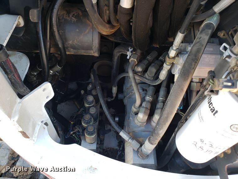 image for item GA9477 2003 Bobcat 430 ZHS mini excavator