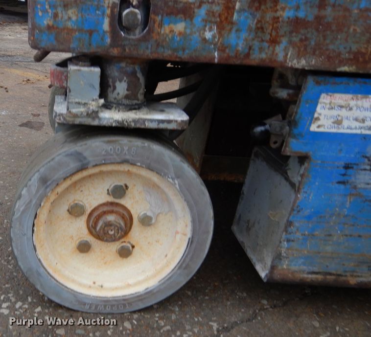 image for item GB9750 1996 Skyjack M3219 scissor lift