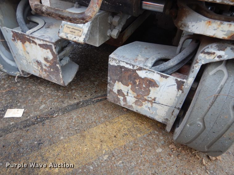 image for item GB9751 1997 Skyjack 3219 scissor lift