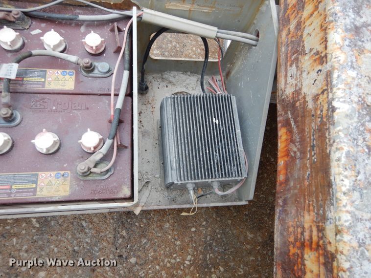 image for item GB9751 1997 Skyjack 3219 scissor lift