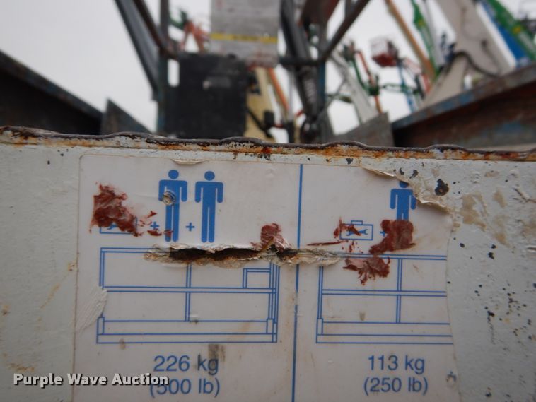 image for item GB9751 1997 Skyjack 3219 scissor lift