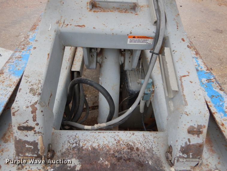 image for item GB9753 1992 Skyjack 3015 scissor lift