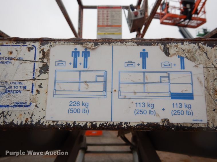 image for item GB9753 1992 Skyjack 3015 scissor lift