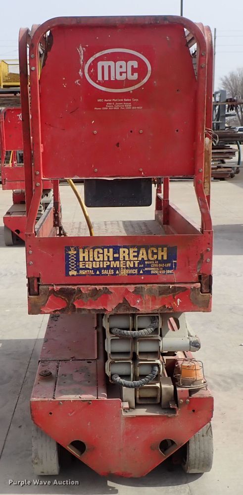 image for item GF9731 Mec 1932ES scissor lift