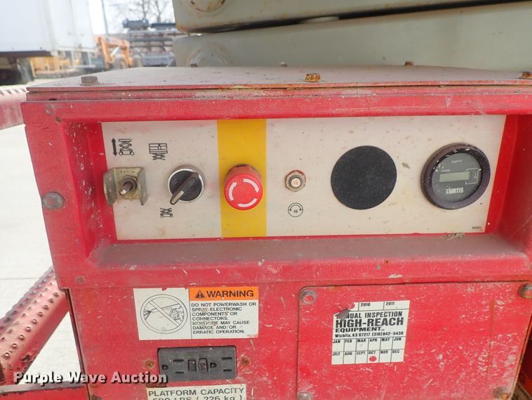 image for item GF9732 Mec 1932ES scissor lift