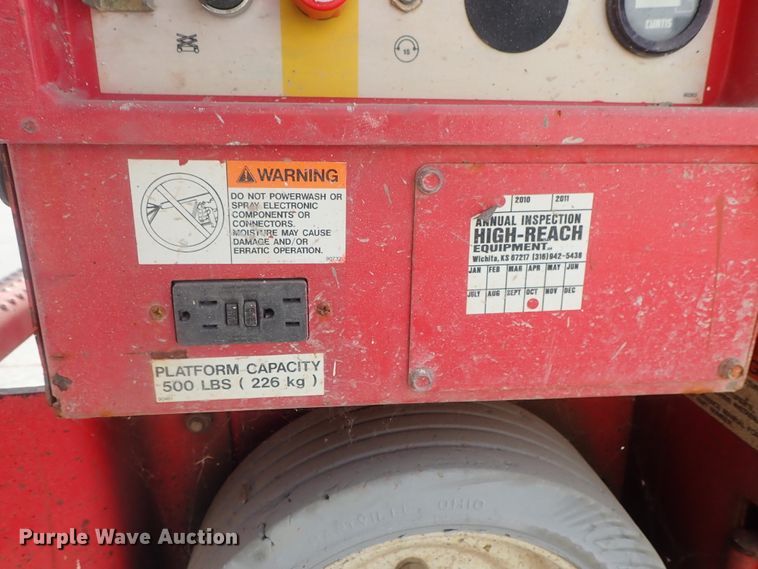 image for item GF9732 Mec 1932ES scissor lift