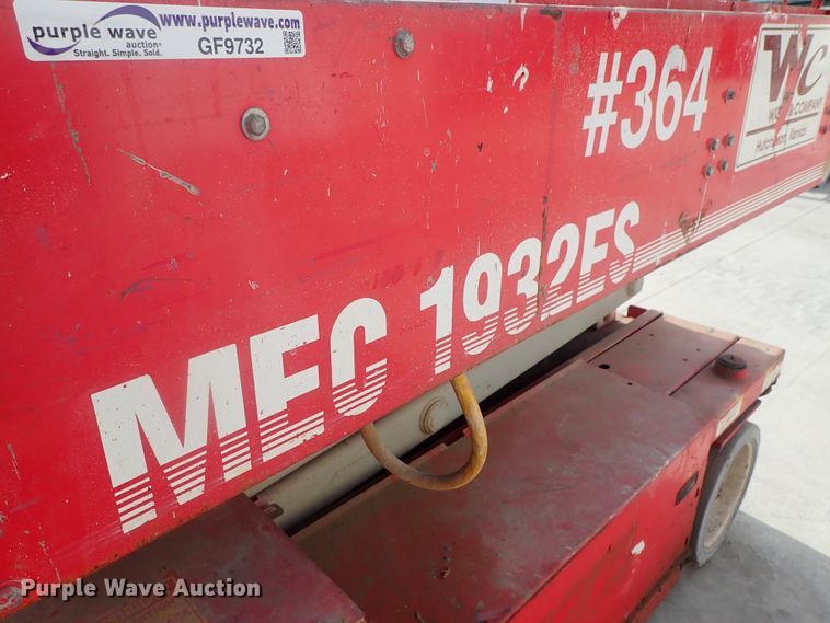 image for item GF9732 Mec 1932ES scissor lift