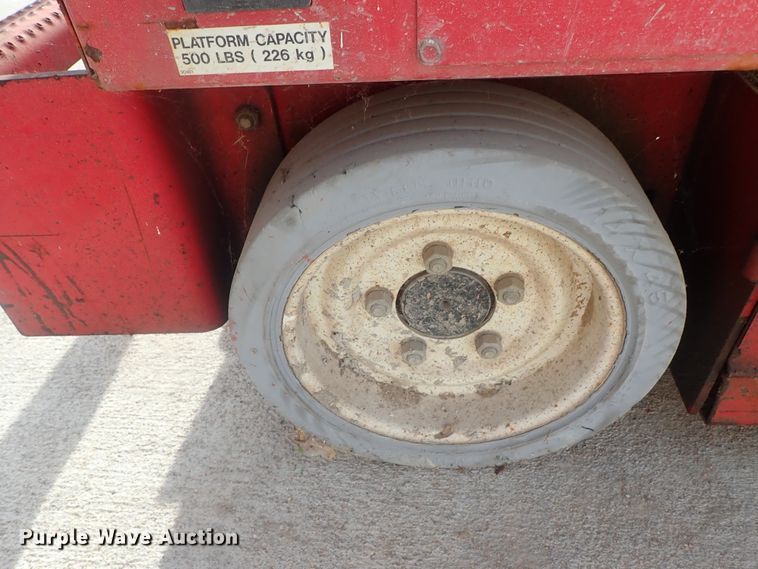 image for item GF9732 Mec 1932ES scissor lift