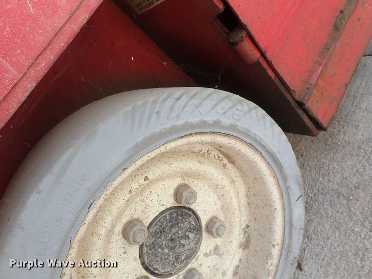 image for item GF9732 Mec 1932ES scissor lift