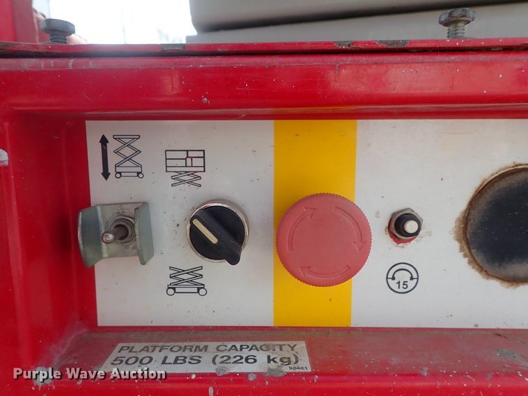 image for item GF9733 Mec 2633ES scissor lift