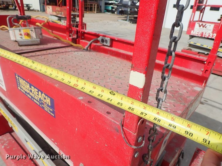 image for item GF9733 Mec 2633ES scissor lift