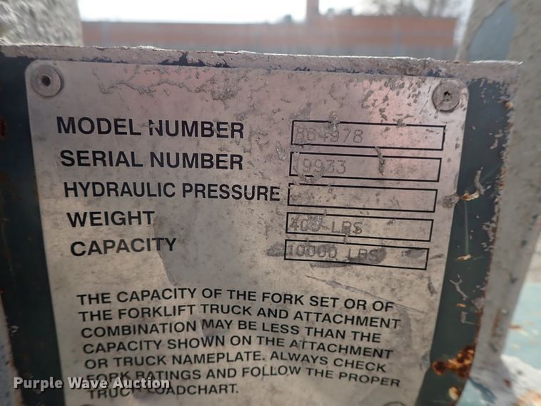 image for item GF9735 Gehl Mustang telehandler carriage