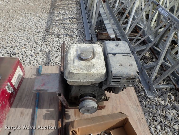 image for item GF9736 Morrison truss screed