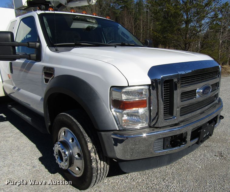 image for item GH9001 2009 Ford F550 Super Duty XLT bucket truck