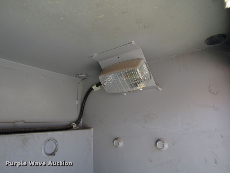 image for item GH9001 2009 Ford F550 Super Duty XLT bucket truck