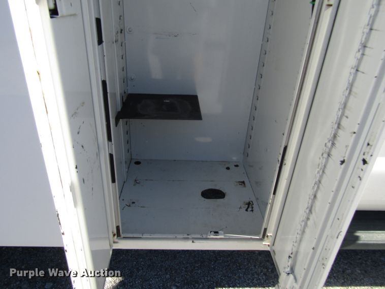 image for item GH9001 2009 Ford F550 Super Duty XLT bucket truck