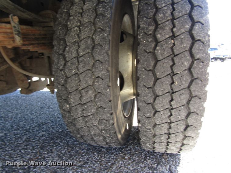 image for item GH9001 2009 Ford F550 Super Duty XLT bucket truck