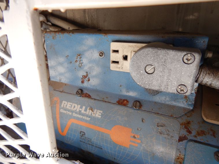 image for item GH9002 2005 International 4300 bucket truck