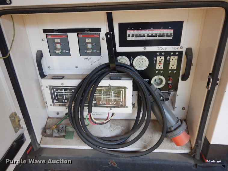 image for item GI9339 2002 Caterpillar NPX256 generator