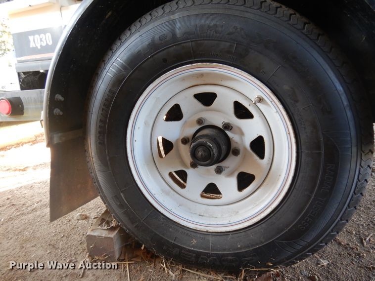 image for item GI9339 2002 Caterpillar NPX256 generator