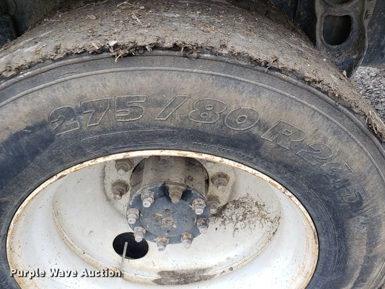 image for item GO9967 1994 International 9400 dump truck